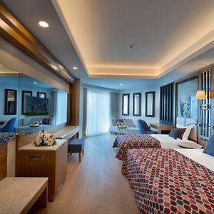 Standard Double or Twin Room Side Sea View